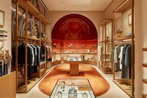 magasin hermes strasbourg|PHOTOS. Strasbourg : la nouvelle boutique Hermès .